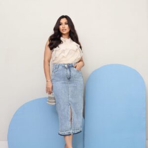 Saia Jeans Com Abertura Frontal Azul Claro Feminina Evangélica Social