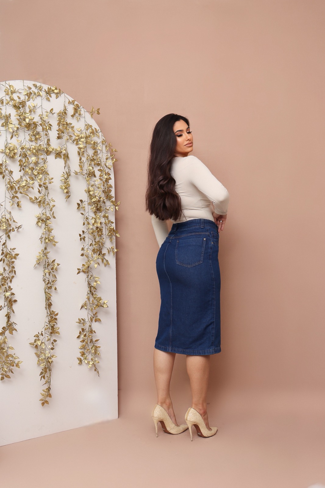 9f0f8c04c7b474f074f77722dd9d773a.jpg Saia Jeans Feminina Longa Com Fenda Evangélica Secretária 100% Algodão - Imagem 4